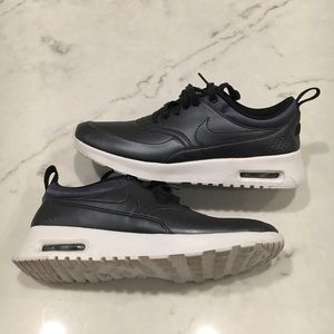 Nike Air Max Thea. Size 7. Worn Once!